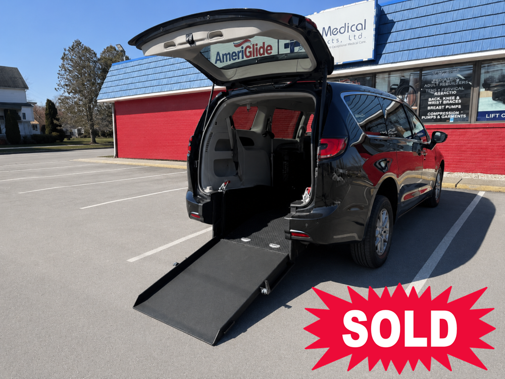 2024 Chrysler Pacifica Touring L - 9768