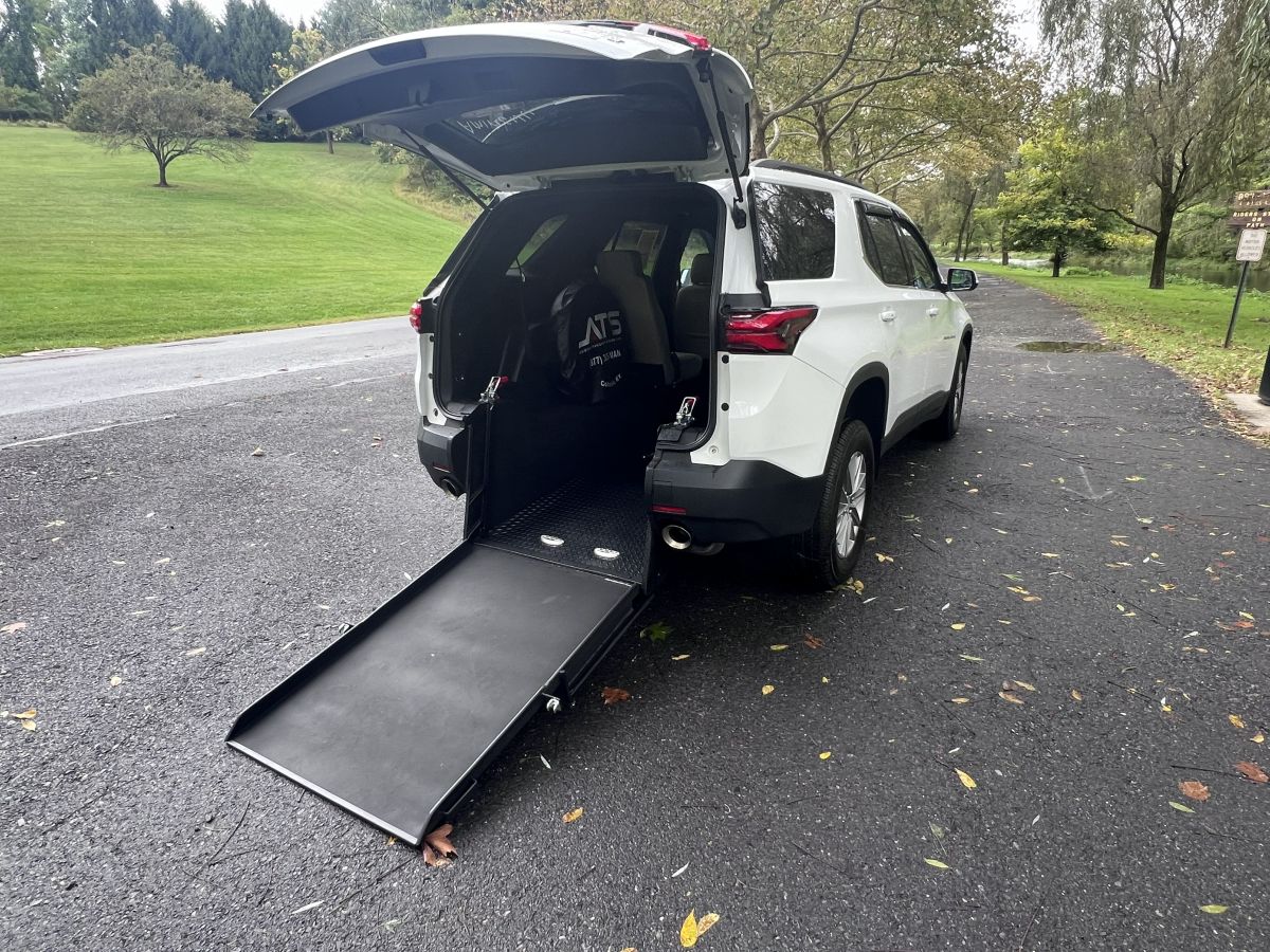 2023 Chevrolet Traverse LT - 2443